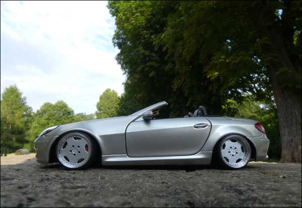 1:18 Mercedes Benz SLK 55 R171 - Grau-Silber [ AMG Tuning-Umbau ]